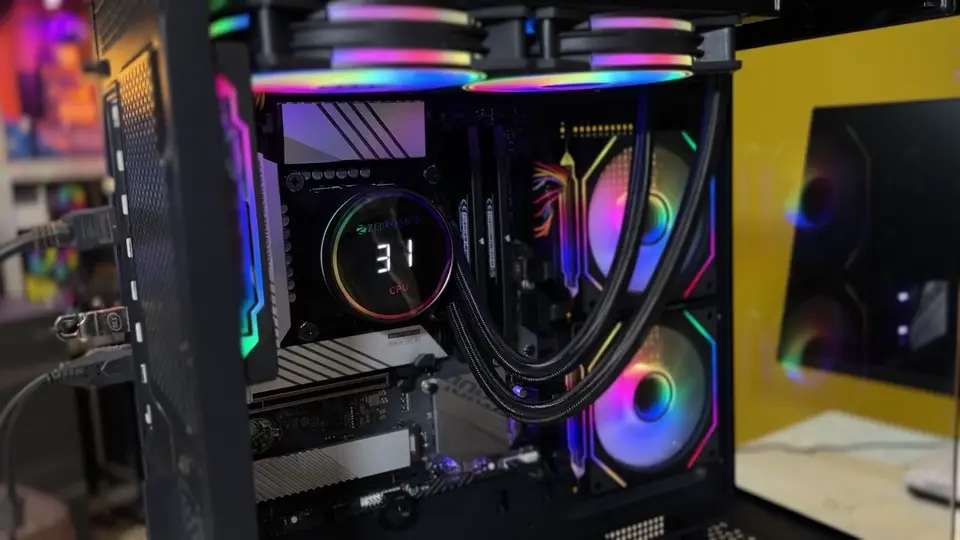 PowerPlay PC build showcase